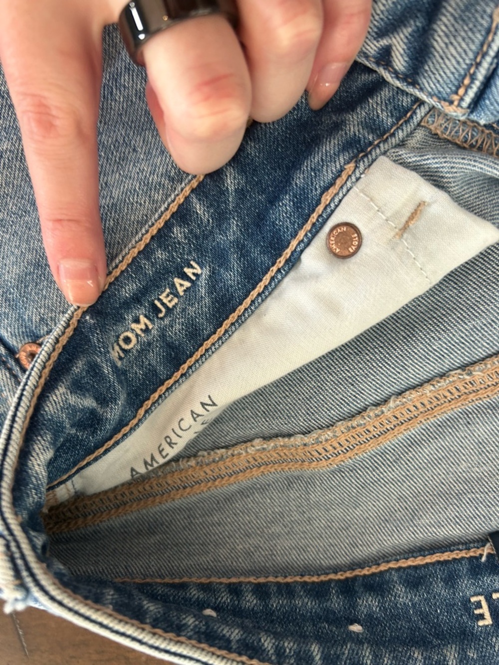 American Eagle Light Blue Distressed Mom Jeans - Picture 4 of 5